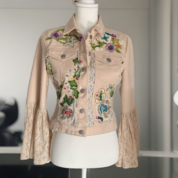 Woman BOSTON PROPER Ivory lace beaded Embellished Denim jacket XS - Picture 1 of 14